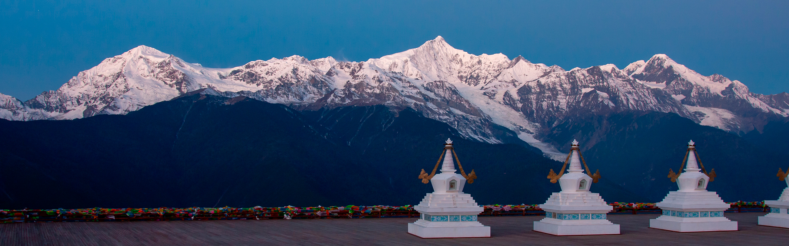 Hometown of Colorful Clouds